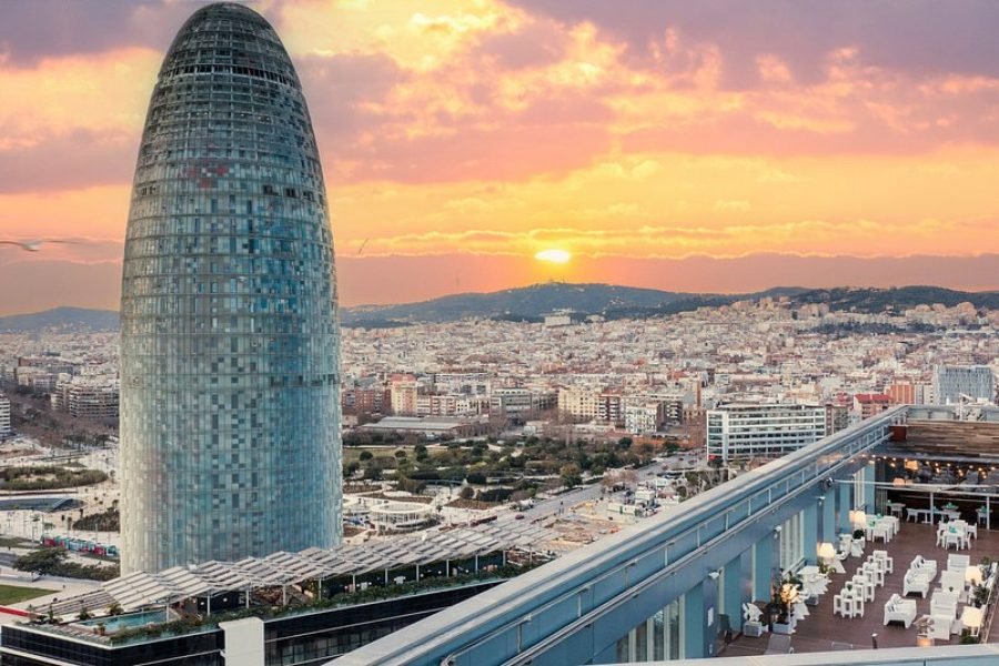 BARCELONE ME AVION DHE GUIDE