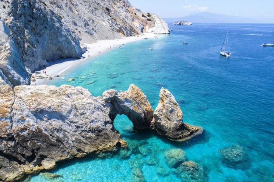SKIATHOS & VOLOS, 4 & 5 DITË – €229